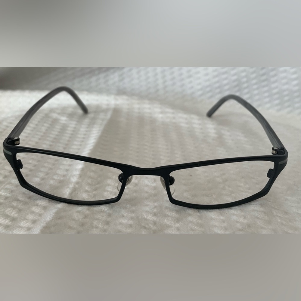 Prodesign 1165 c.6031 49/18 Black and Charcoal Gray